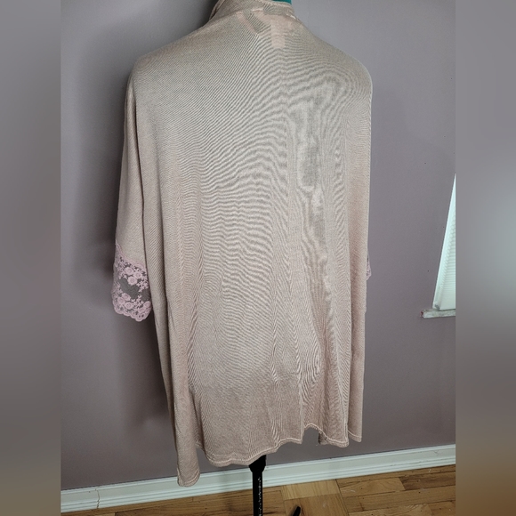 LC Lauren Conrad Blush Kimono Style Cardigan Lace Trimmed - Picture 3 of 5